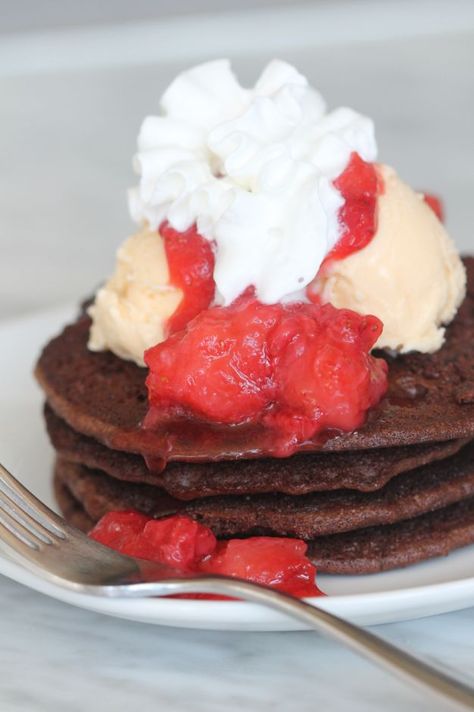 2016-04-12 13.190059 Brownie Pancakes, Chocolate Crepes, Easy Dessert Recipe, Pancakes Easy, Brownie Recipe, Summer Barbecue, Brownie Mix, Savoury Cake, Easy Dessert