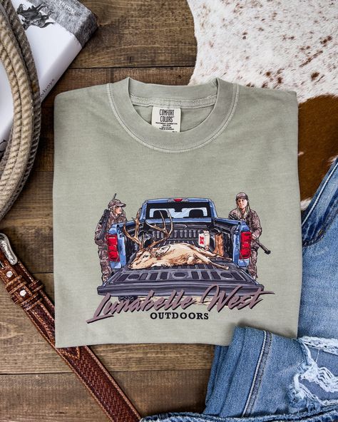 you guys asked for it 🤩 lunabelle west outdoors shop update is live! 🦆 tap to shop! 🦌 #westernfashion #westernstyle #duckhunting #deerseason #girlswhohunt #westernclothing Southern Fits, Girls Who Hunt, Western T Shirts, Country Outfits Women, Country Fits, Country Clothes, Cowgirl Accessories, Southern Outfits, Western Wear Outfits