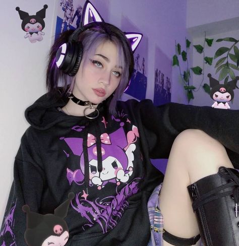 Evil Kuromi, Kuromi Hoodie, Kawaii Melody, Hoodie Jumper, Japanese Characters, Goth Outfits, Kawaii Clothes, Harajuku Fashion, Printed Sweatshirts