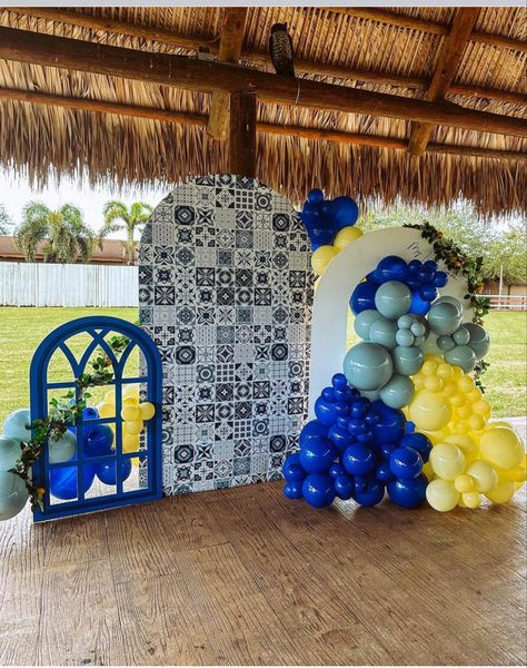 Greek Party Theme, Mediterranean Party, Homecoming 2024, 17th Birthday Ideas, Italian Theme, 40 Birthday, Baby Shower Yellow, Lemon Decor, Mama Mia