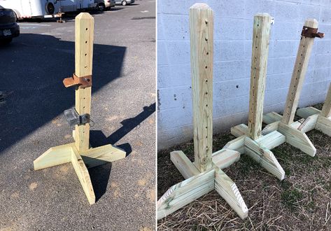 'Fraidy Cat Eventing: How to build jump standards Pallet Horse Jumps, Horse Jump Standards, Jump Standards, Jump Standards Diy, Diy Horse Jumps, Fraidy Cat, Diy Building, High Jump, Taking Shape