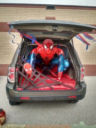 Spiderman Trunk or Treat Spiderman Trunk Or Treat, Best Trunk Or Treat Ideas, Church Trunk, Trunker Treat Ideas, Halloween Car Decorations, Trunk Or Treat Ideas, Harvest Fest, Treat Ideas, The Trunk