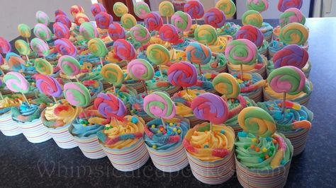 candyland cupcakes - Google Search Candyland Cupcakes Ideas, Candyland Birthday Cupcakes, Candyland Cupcake Ideas, Candy Theme Cupcakes, Candyland Cupcakes, Whimsical Cupcakes, Huge Cupcake, Candy Land Cupcakes, Candyland Party Theme