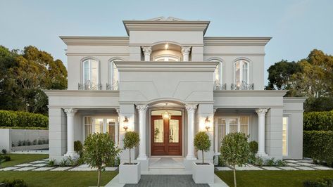 Home Designs Exterior, Two Story House, Classic House Exterior, Classic House Design, Casas Coloniales, Melbourne House, Storey Homes, House Outside Design, Front Entrance