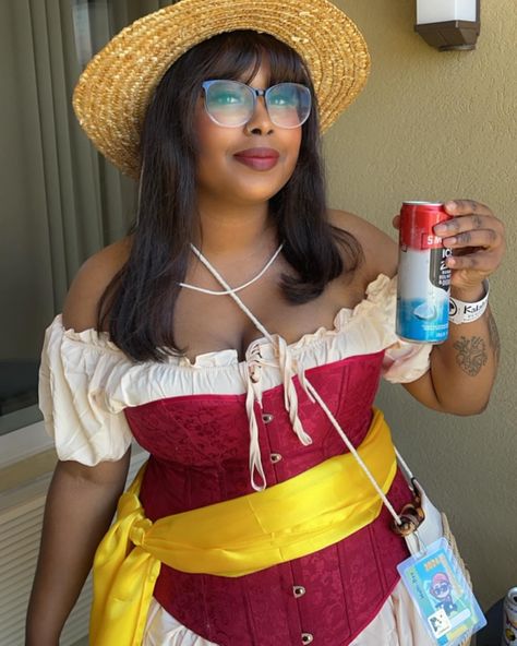 On my way to find the #onepiece 🏴‍☠️ #cosplay #cosplaygirl #cosplayers #blackcosplayer #blackcosplayers #blerd #onepiece #onepieceanime #luffy #luffycosplay #strawhatpirates #strawhat #kingofthepirates Black Cosplayers, Luffy Cosplay, Closet Cosplay, Cute Halloween Costumes, On My Way, One Piece Anime, Cute Halloween, Straw Hat, My Way