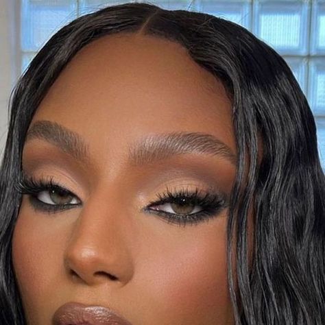 Flawless Face Makeup, Soft Feminine Outfits, Light Makeup Looks, Feminine Outfits, Makeup For Black Skin, Brown Skin Makeup, Photoshoot Makeup, Glam Makeup Look, Dope Makeup