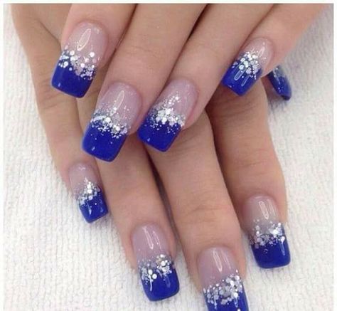 Blue tip sparkle Blue And Silver Nails, Blue Nail Art Designs, Royal Blue Nails, Dark Blue Nails, Nail Art Designs Summer, Blue Nail Art, Super Nails, Blue Nail, Dark Nails