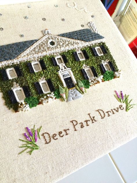 Embroidered Houses Pattern, Gift To Mom, Embroidered Portrait, Hand Embroidery Projects, Pola Sulam, Thread Art, Brazilian Embroidery, Thread Painting, 자수 디자인