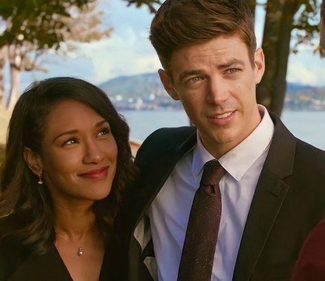 The Flash Quotes, Barry Iris, Flash Characters, Legends Of Tommorow, Couple Pfps, Iris West Allen, Flash Comics, Flash Barry Allen, Candice Patton