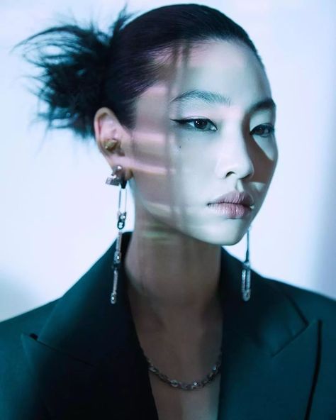 Always Changing - modelsof-color: Hoyeon Jung by Shin Sunhye for... W Korea Magazine, Beautiful Cinematography, Hoyeon Jung, Korea Magazine, W Korea, 인물 사진, Fashion Photoshoot, Model Poses, Girl Crush