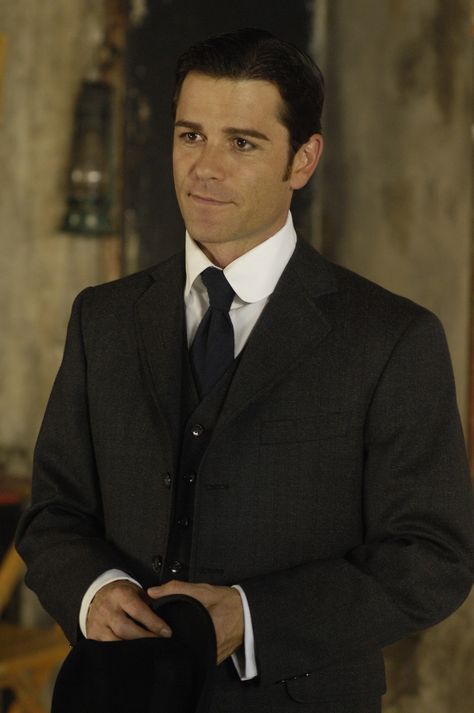 Yannick Bisson. (who is known for playing Detective William Murdoch in "Murdoch Mysteries" and F.B.I agent Jack Hudson in "Sue Thomas F.B.Eye".) William Murdoch, Jack Hudson, Helene Joy, Murdock Mysteries, Yannick Bisson, Detective Shows, Murdoch Mysteries, Fbi Agent, Film Serie