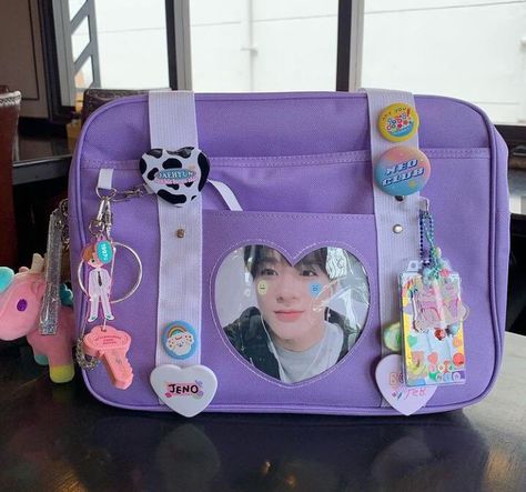 Kpop Bag, Mochila Kpop, Concert Bag, Korean Bag, Concert Bags, Stylish School Bags, School Bag Essentials, Aesthetic Backpack, Purple Vibe