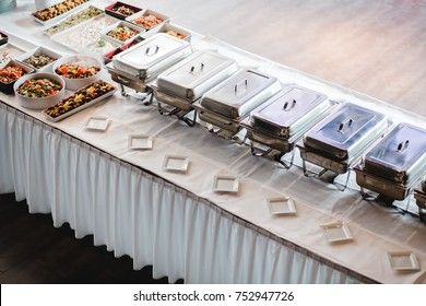 Event Buffet, Birthday Catering, Persian Restaurant, Holiday Catering, Buffet Catering, Catering Buffet, African Traditional Wedding Dress, Beautiful Wedding Reception, Corporate Catering