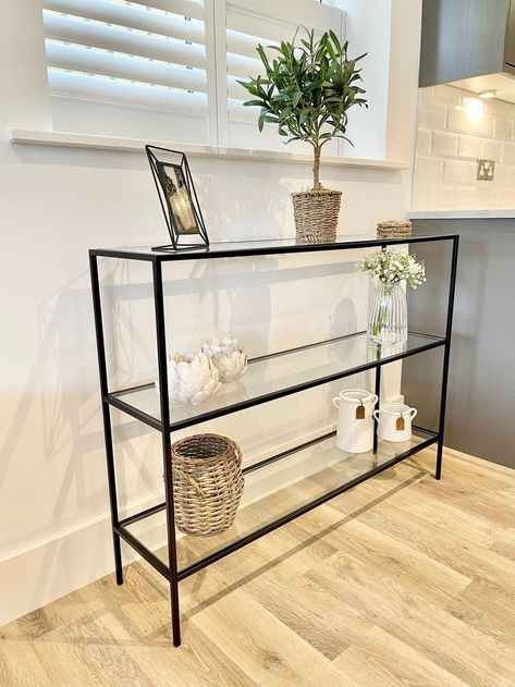 Long Narrow Hallway Decorating, Dinning Room Mirror, Silver Living Room Decor, Square Tub, Black Metal Console Table, Black Metal Console, Silver Living Room, Black Console Table, Narrow Hallway Decorating