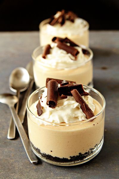 peanut butter Peanut Butter Pies, Peanut Butter Pie, Butter Pie, Think Food, Peanut Butter Recipes, Cupcake Cake, Eat Dessert First, Yummy Sweets, Eat Dessert