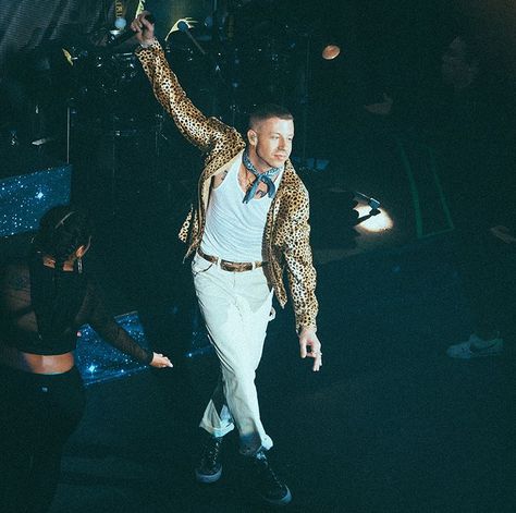 Macklemore Outfit, Macklemore, Concert Outfits, Glasgow Scotland, Clothes Ideas, World Tour, Concert Outfit, Glasgow, Scotland