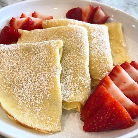 Basic Crepes Recipe, Recipes Crepes, Basic Crepes, Basic Crepe Recipe, Best Crepe Recipe, Easy Crepe Recipe, Crepe Recipe, Crepes Recipe, Breakfast Crepes