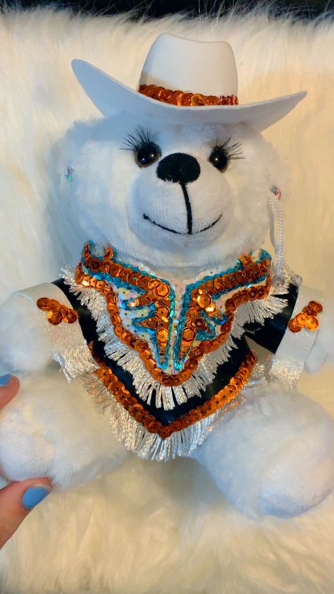 field uniform drill team/ dance team bear for homecoming mum Drill Team Mums Homecoming, Drill Team Gift Ideas, Hoco Mums, Homecoming 2024, Hoco 2024, Mum Ideas, Drill Team, Football Drills, Sibling Gifts