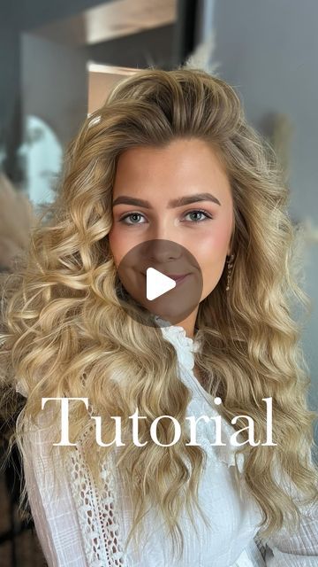 Hairstyles With Twists, Big Hair Tutorials, Short Hairstyles For Black Women, Natural Make Up Tutorial, How To Get Bigger, Make Up Tutorial, Hairstyles For Black Women, Volume Hair, Half Up Half Down