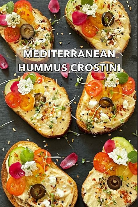 Hummus Crostini, Zucchini Recipes Bread, Baking Recipes Bread, Bread Machine Banana Bread, Veg Starter Recipes, Bread Pudding Recipe Easy, Make Bread At Home, Mediterranean Hummus, Appetizer Recipes Vegetarian