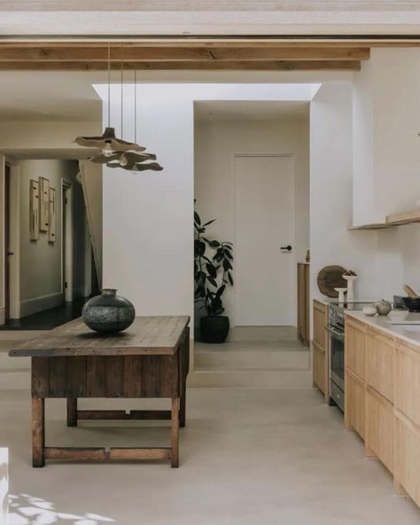 Our oak kitchen with linear design as featured in @houseandgardenuk . It looks just perfect in interior designer, Laura Logan’s @house_of_logan serene, minimalist East London home. It’s also available as a location house. The kitchen, which was formerly tiny and cramped has been transformed into a light-filled airy soace. Laura has added natural touches, favouring the style we love so much - a Japanese and Scandinavian aesthetic with local artisanship. Our pale European wood , the natural ... Micro Cement Kitchen, Cement Kitchen Floor, Laura Logan, Cement Kitchen, Micro Cement, Replacement Kitchen Doors, Linear Kitchen, Kitchen Custom, London Family