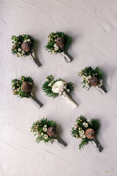 Saying "I Do" in Austria - WedLuxe Magazine  #boutinneres Green Wedding Boutonniere, Luxury Winter Wedding, White Green Wedding, Alps Mountains, Winter Wedding Ideas, Wedding Boutonnieres, Winter Wedding Bouquet, January Wedding, Winter Wedding Flowers