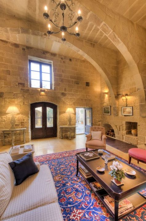 Malta House, Old Townhouse, Townhouse Interior, Luxury Houses Mansions, Modern Properties, Architecture Design Drawing, Vaulted Ceilings, Stone Cottage, Tiny House Interior