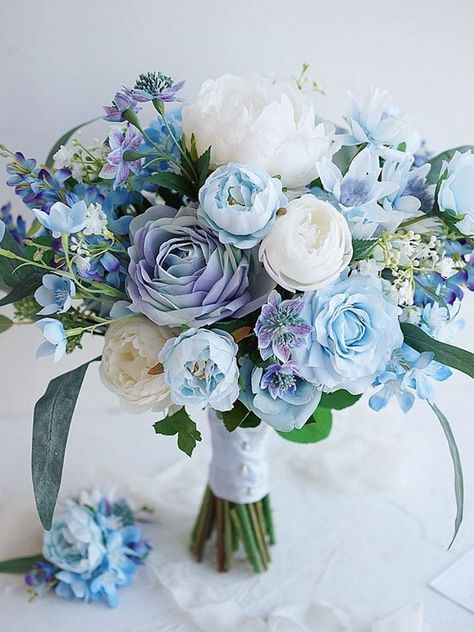 Cats Wedding, Winter Wedding Color Palette, Wedding Colors Purple, Blue Wedding Bouquet, Green Wedding Colors, Light Blue Wedding, Winter Wedding Colors, Blue Wedding Flowers, Wedding Colors Blue