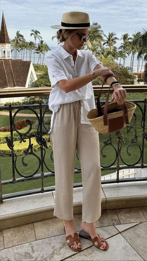 IG:@la_nadia Casual Spring Outfits, Cream Pants, Greek Sandals, Casual Spring, Woven Bag, Spring Outfits Casual, Old Money, Spring Outfits, I Want