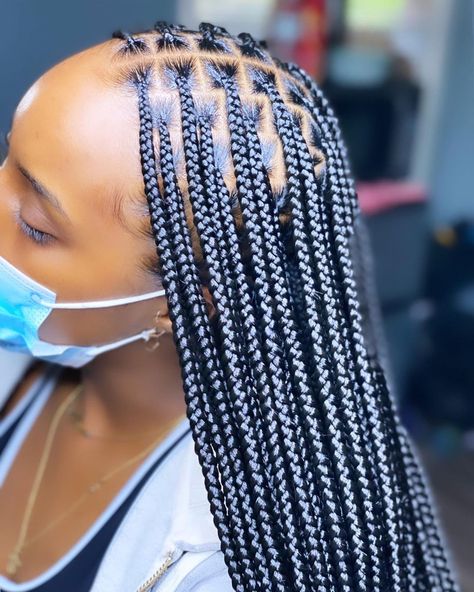 Twins | ATL Braiders on Instagram: “ONLY TOOK 3 HOURS!!!!🙌🏾 ITS ALL ABOUT THE CLEAN PARTS😍😍😍 Small/ Medium Knotless…” Protected Hairstyles, Braided Hairstyles 2022, Single Braids Hairstyles, New Braided Hairstyles, Medium Knotless, Parting Hair, Braids Cornrows, Big Box Braids Hairstyles, African Hair Braiding Styles