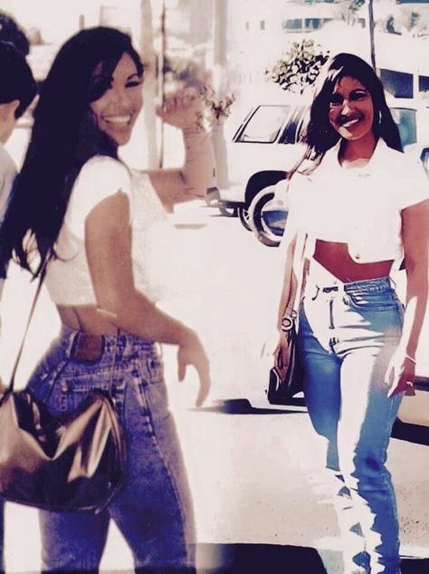 Selena Quintanilla Selena Quintanilla Quotes, Selena Quintanilla Outfits, Selena Quintanilla Fashion, Selena Pictures, Chicana Style, Selena Q, Performance Outfits, Selena Quintanilla Perez, Latina Fashion