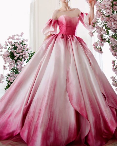 Étoile — lacetulle: Kiyoko Hata | Pink Fantasy Dresses, Fantasy Gowns, Pretty Prom Dresses, فستان سهرة, Fairytale Dress, Fantasy Dress, Gorgeous Gowns, Beautiful Gowns, Fancy Dresses