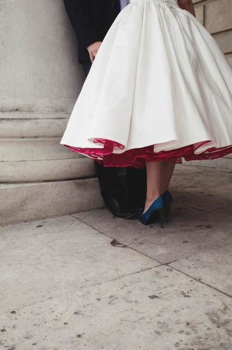 Happy 4th Of July   Link Love! - Something Turquoise Wedding Dresses 50s, Wedding Shoes Vintage, Rockabilly Wedding, Red Wedding Theme, Wedding Shoes Low Heel, Tea Length Wedding, Pnina Tornai, Tea Length Wedding Dress, 50 Style