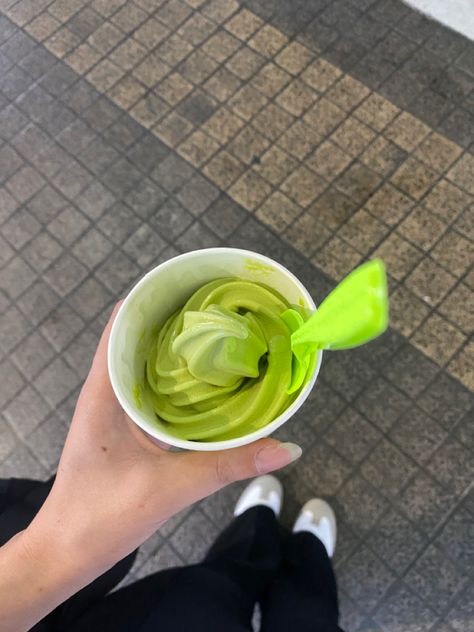 avocado ice cream Avocado Ice Cream Aesthetic, Ice Cream Aesthetic, Avocado Ice Cream, Cream Aesthetic, Avocado, Ice Cream, Lifestyle, Cream, Quick Saves