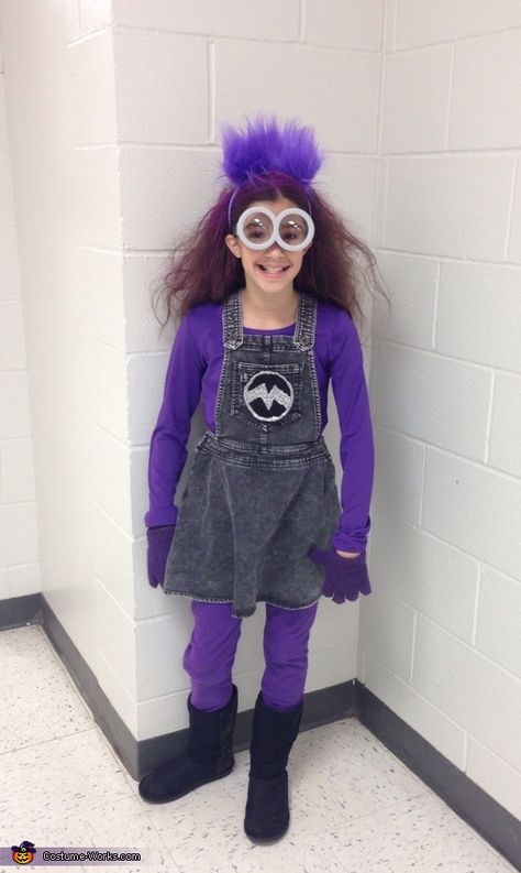 Purple Minion Halloween Costume, Evil Minion Costume, Girl Minion Costume, Purple Minion Costume, Minion Girl, Diy Minion Costume, Evil Minion, Minion Costume, Sweats Pants