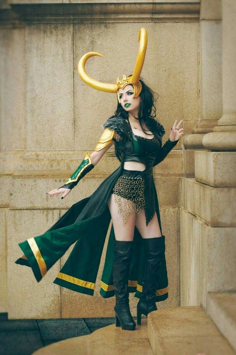 Thor And Loki Costumes Female, Loki Cosplay Female, Female Loki Costume, Female Loki Cosplay, Lady Loki Costume, Loki Halloween Costume, Hellsing Cosplay, Lady Loki Cosplay, Loki Costume