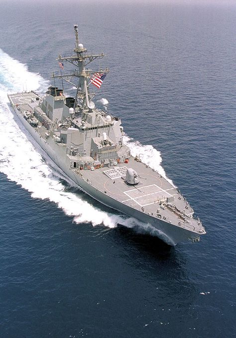 United States Navy Ships, Arleigh Burke Class Destroyer, Us Navy Destroyers, Destroyer Ship, Navy Coast Guard, Navy Chief, Us Navy Ships, Naval Force, Navy Military