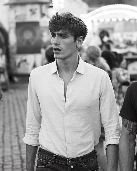 Tom Webb, Male Haircuts Curly, Gentleman Aesthetic, Gentleman Quotes, Inspiring Words, Quotes Inspiring, Model Aesthetic, Light Hair, Male Beauty