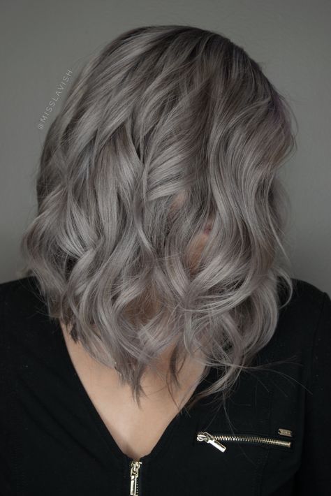 Gray Silver blonde Metallic Gray Hair Color, Ash Hair Color Grey, Warm Gray Hair, Grey Blonde Highlights, Silver Ash Hair, Silvery Blonde, Exotic Hair Color, Cool Blonde Hair Colour, Gray Balayage