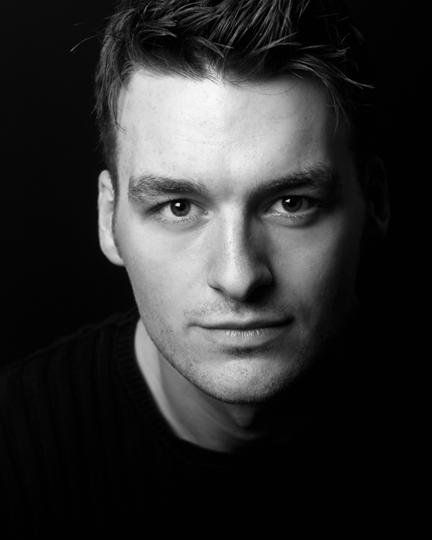 Matt stokoe Matt Stokoe, Celeb Men, Female Image, Image Bank, Acting Skills, Person Of Interest, Handsome Guys, British Actors, Oh Yes