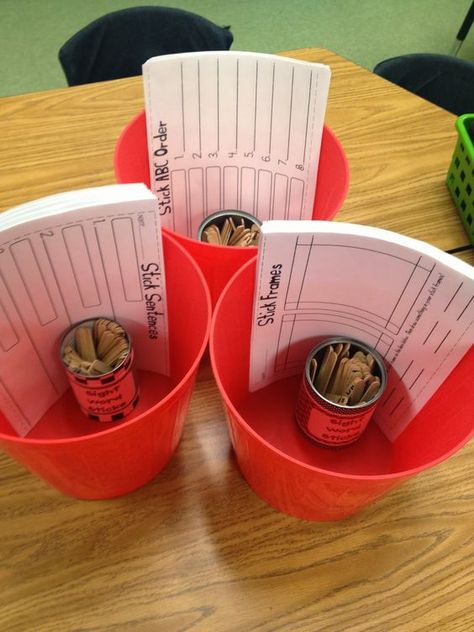 Sight Word Centers, Reading Buddies, Responsive Classroom, Reading Activity, Spelling Lists, Kindergarten Centers, Resource Room, Primary Teaching, Sight Words Kindergarten