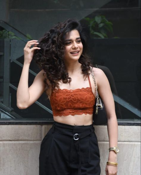 Sizzling Images of Mithila Palkar! Mithila Palkar, Bridal Nose Ring, Traditional Outfits, Nose Ring, Actresses, Ring, Beauty, Quick Saves