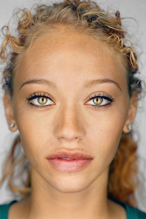 She is probably the most beautiful person I've ever seen! I wish I had her eyes!! Future Human, Best Beauty Tips, The More You Know, Mind Blown, National Geographic, Beautiful People, Fun Facts, Beauty Hacks, Funny Pictures