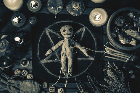 50+ Free Voodoo & Evil Images - Pixabay King James Bible Online, Mummified Body, Howleen Wolf, Voodoo Magic, Black Magic Removal, Gospel Of Luke, Black Magick, Voodoo Doll, Magic Aesthetic