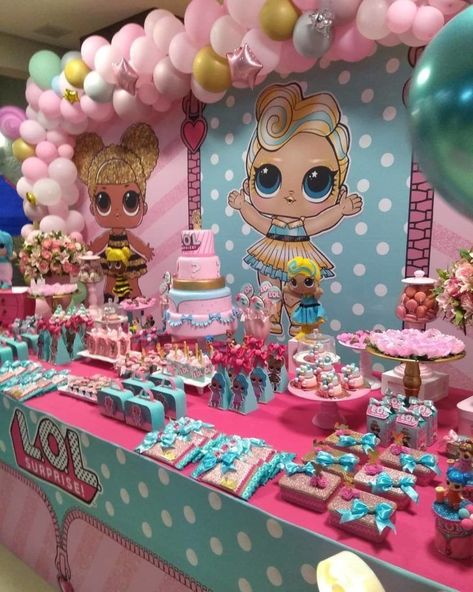 Suprise Birthday, Lol Doll Cake, Doll Birthday Cake, 7th Birthday Party Ideas, Girly Birthday Party, Doll Party, Birthday Surprise Party, Surprise Party, 6th Birthday Parties