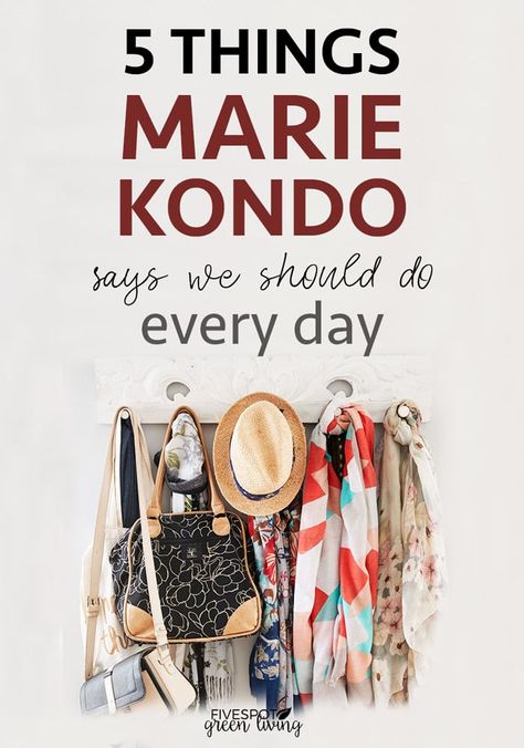 Mary Kondo Organizing, Mari Kondo, Dresser Top Organization Ideas, Organizing Clutter, Balancing Chakras, Marie Kondo Organizing, Deep Cleaning Hacks, Messy House, Minimalist Vibe