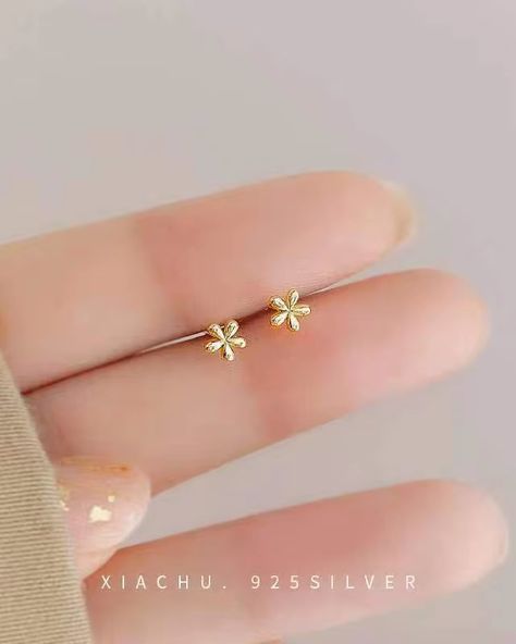 Top On Sale Product Recommendations!;silver-plate Gold Color Mini Small Butterfly Heart Stud Earring For Women Cartilage Helix Tragus Ear Piercing Jewelry Gift;Original price: PKR 432.19;Now price: PKR 432.19;Click&Buy: https://s.click.aliexpress.com/e/_m0vS7p2 Small Earrings Gold, Ear Piercing Jewelry, Ear Piercings Tragus, Bridesmaid Rings, Small Butterfly, Butterfly Heart, Simple Stud Earrings, Earring For Women, Tiny Earrings