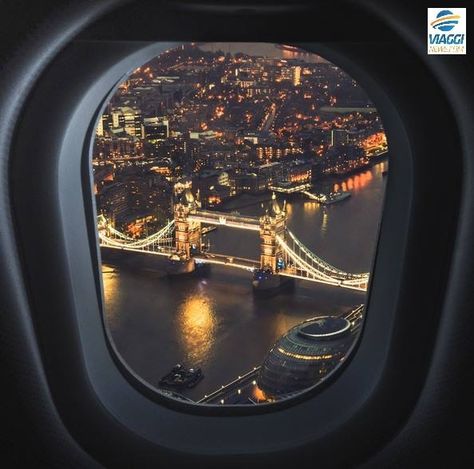 Airplane Window Aesthetic, Plane Window View, Window Aesthetic, Pinterest Shop, England Aesthetic, Plane Window, Aesthetic London, Travel England, Flight Centre