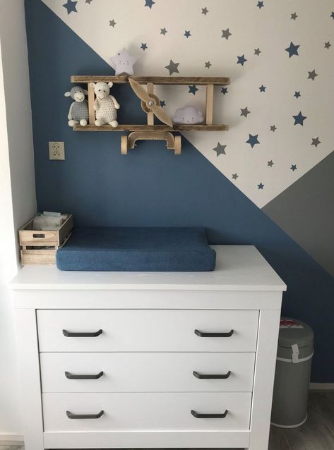 Flugzeugwandregal Babyzimmer blauer Junge - Mein Blog   Babyzimmer  blauer  Blog  Flugzeugwandregal  Junge  Mein #babyroomwall #babygirlclothes #babyboyclothes #bestbaby Baby Room Shelves, Shelf Decor Bedroom, Airplane Wall, Blue Boy, Baby Room Design, Nursery Baby Room, Baby Bedroom, Baby's Room, Boys Room Decor