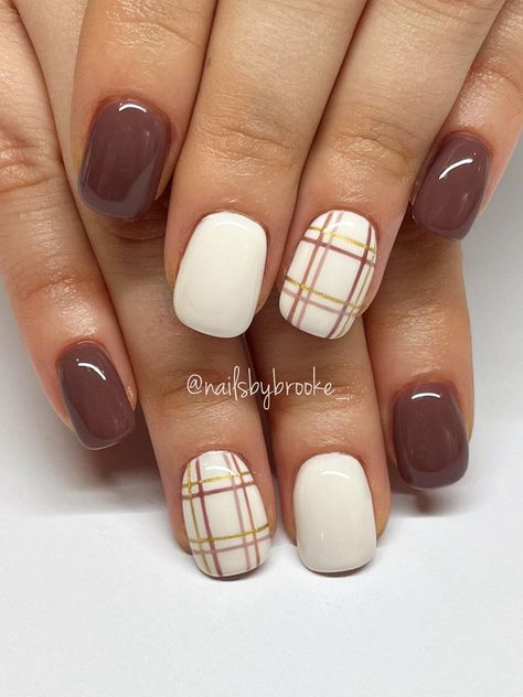 Gay Nails, Nail Ideas For 2023, Winter Nail Ideas, Pretty Fingers, Quartz Nails, Thanksgiving Nail Designs, Thanksgiving Nail Art, Simple Fall Nails, Winter Manicure